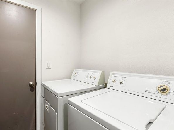 7305 A/B Grand Canyon DR, Austin TX 78752