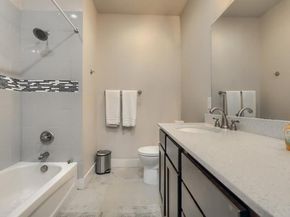 1302 E 3rd ST, Austin TX 78702