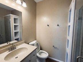 808 W 29th ST 206, Austin TX 78705