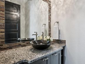 109 Charmstone LN, Georgetown TX 78628