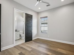 109 Charmstone LN, Georgetown TX 78628