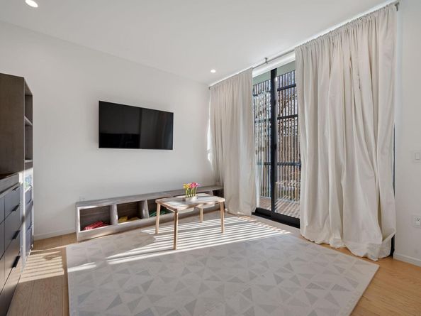 701 W Elizabeth ST, Austin TX 78704