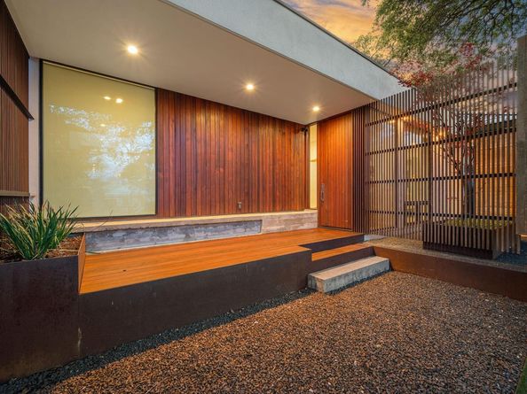 701 W Elizabeth ST, Austin TX 78704