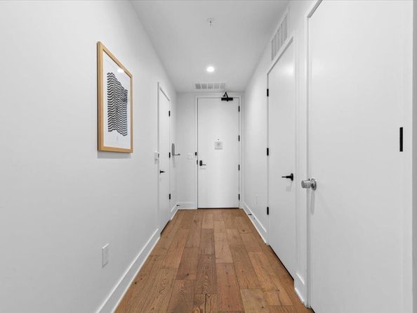 48 East Ave 2801, Austin TX 78701