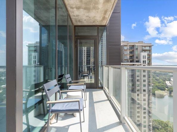 48 East Ave 2801, Austin TX 78701