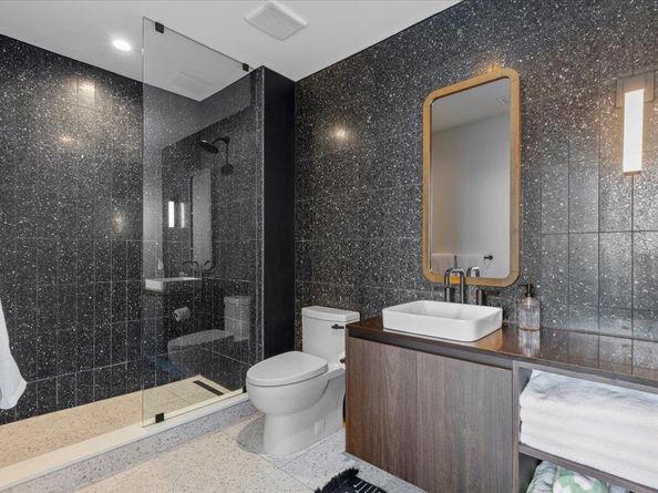 48 East Ave 2801, Austin TX 78701