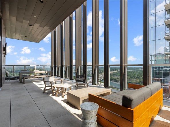 48 East Ave 2801, Austin TX 78701