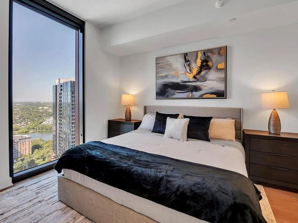 84 East Ave 3208, Austin TX 78701