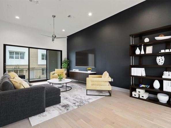 2805 McCurdy ST 3, Austin TX 78723