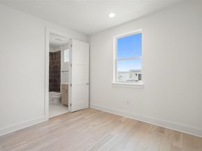 2805 McCurdy ST 3, Austin TX 78723