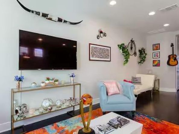 807 E 16th ST A, Austin TX 78702