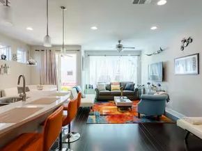 807 E 16th ST A, Austin TX 78702