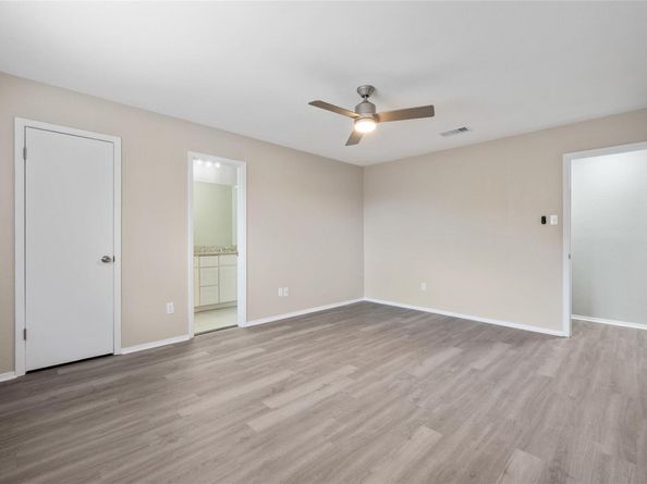 4411 Cumbria LN, Austin TX 78727