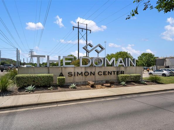 4411 Cumbria LN, Austin TX 78727