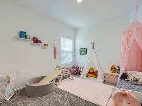 124 Flint Mountain RD, Georgetown TX 78628