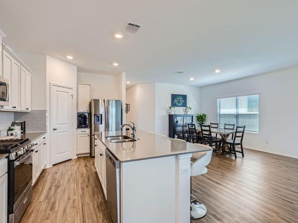 124 Flint Mountain RD, Georgetown TX 78628