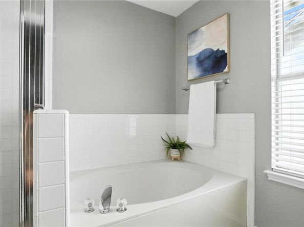 12007 Sky West DR, Austin TX 78758