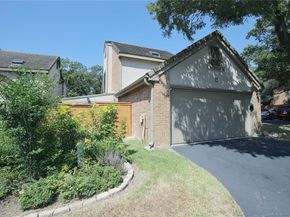 11310 Spicewood Club DR 12, Austin TX 78750