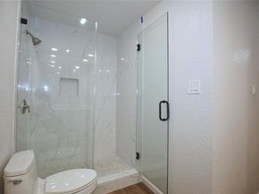 11310 Spicewood Club DR 12, Austin TX 78750