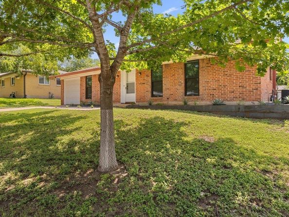 2409 Glen Springs WAY, Austin TX 78741
