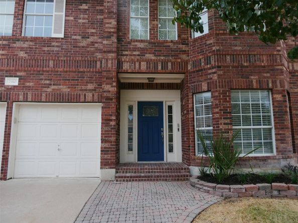 2910 S Phoenix Cv, Round Rock TX 78665