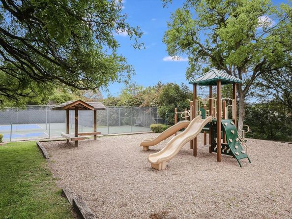 6506 Cascada DR, Austin TX 78750
