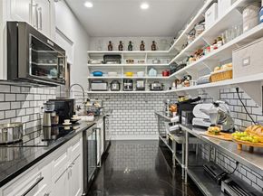 713 Laughing Dog CT, Leander TX 78641