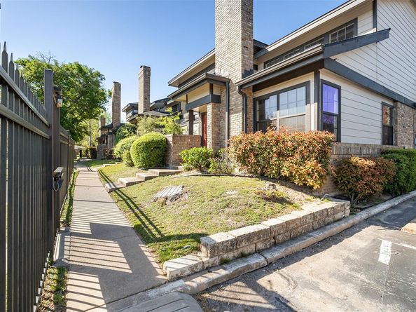 1748 Ohlen RD 16, Austin TX 78757