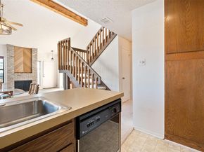 1748 Ohlen RD 16, Austin TX 78757
