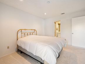 1748 Ohlen RD 16, Austin TX 78757