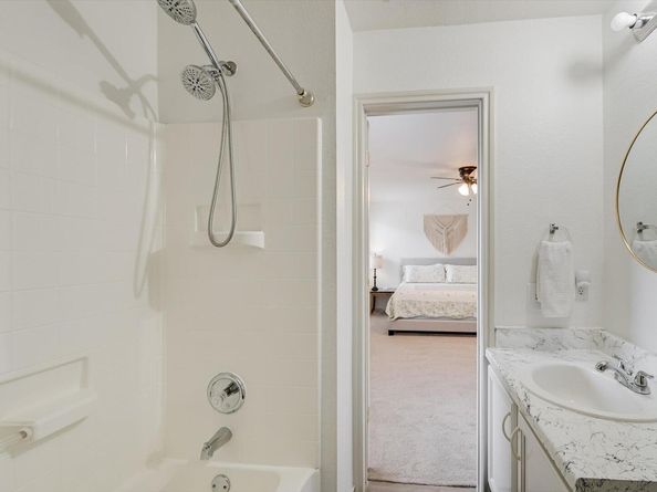 8710 Davis Oaks TRL, Austin TX 78748