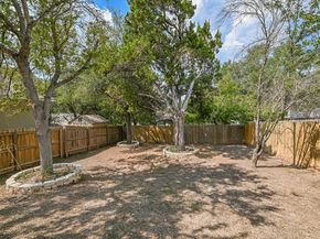 8710 Davis Oaks TRL, Austin TX 78748
