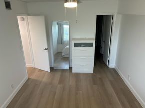 505 Spencer Drive 207, West Palm Beach FL 33409