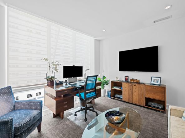353 Sunset Drive PH02, Fort Lauderdale FL 33301
