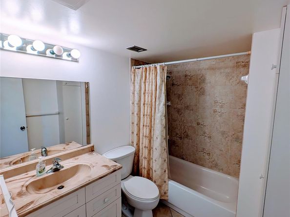 1893 S Ocean Dr 405, Hallandale Beach FL 33009