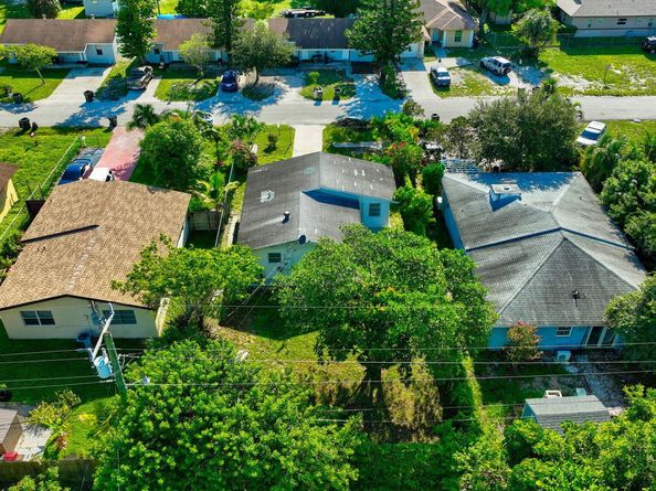 214 NW 7th Avenue, Delray Beach FL 33444