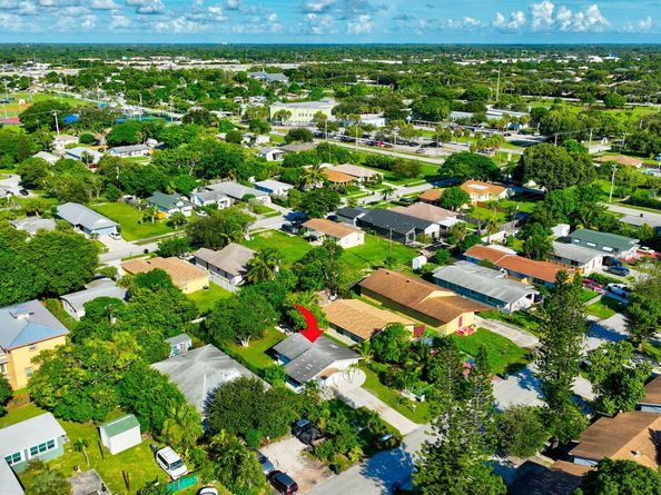 214 NW 7th Avenue, Delray Beach FL 33444