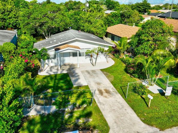 214 NW 7th Avenue, Delray Beach FL 33444
