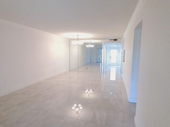 15401 Pembridge Ave 13, Delray Beach FL 33484