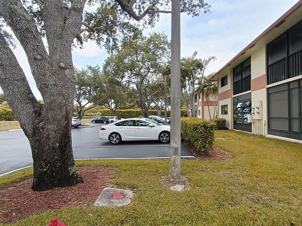 15401 Pembridge Ave 13, Delray Beach FL 33484