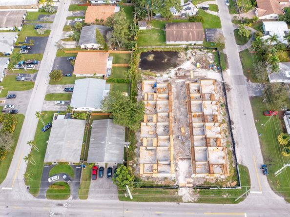 839 SW 14th court, Fort Lauderdale FL 33315
