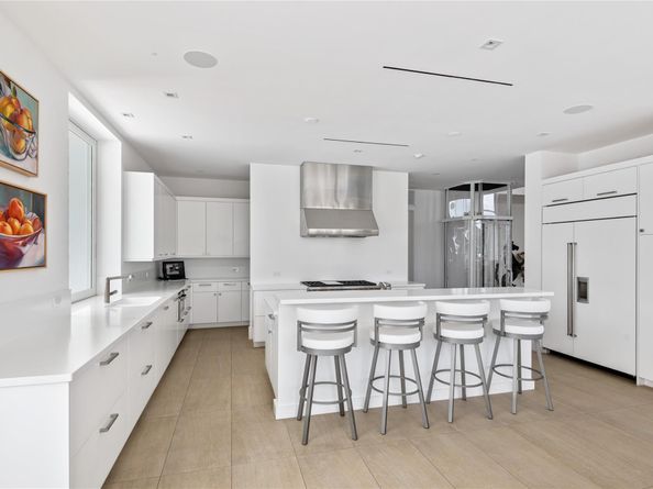 500 Isle Of Capri Dr, Fort Lauderdale FL 33301