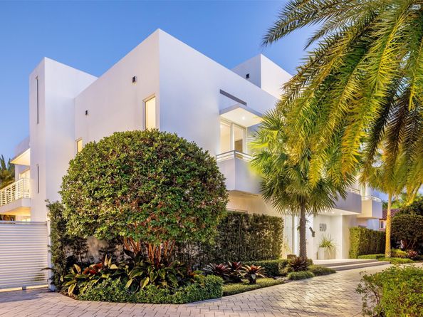 500 Isle Of Capri Dr, Fort Lauderdale FL 33301