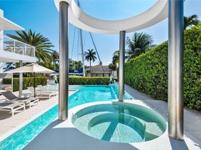 500 Isle Of Capri Dr, Fort Lauderdale FL 33301
