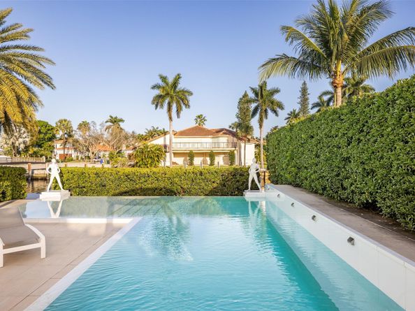500 Isle Of Capri Dr, Fort Lauderdale FL 33301