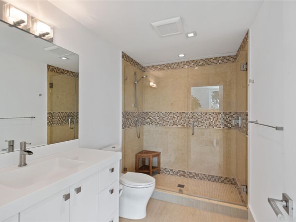 500 Isle Of Capri Dr, Fort Lauderdale FL 33301