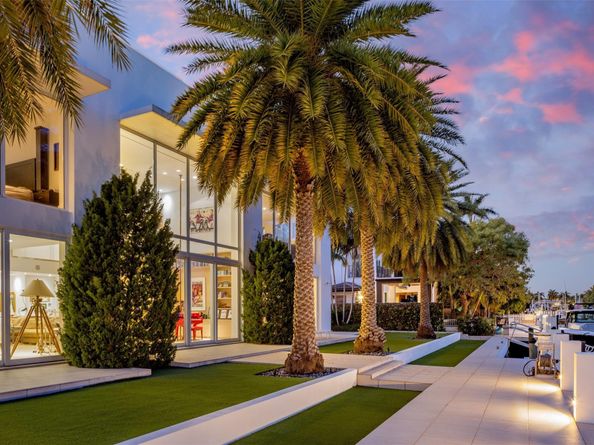 500 Isle Of Capri Dr, Fort Lauderdale FL 33301