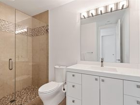 500 Isle Of Capri Dr, Fort Lauderdale FL 33301