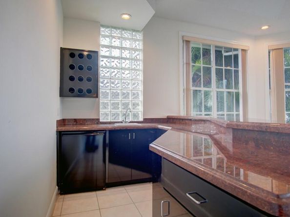 1823 SW 17th Street, Boca Raton FL 33486