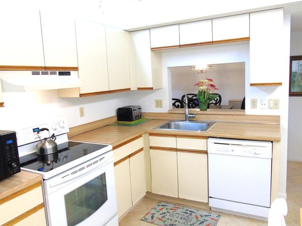 15451 Pembridge Drive 217, Delray Beach FL 33484